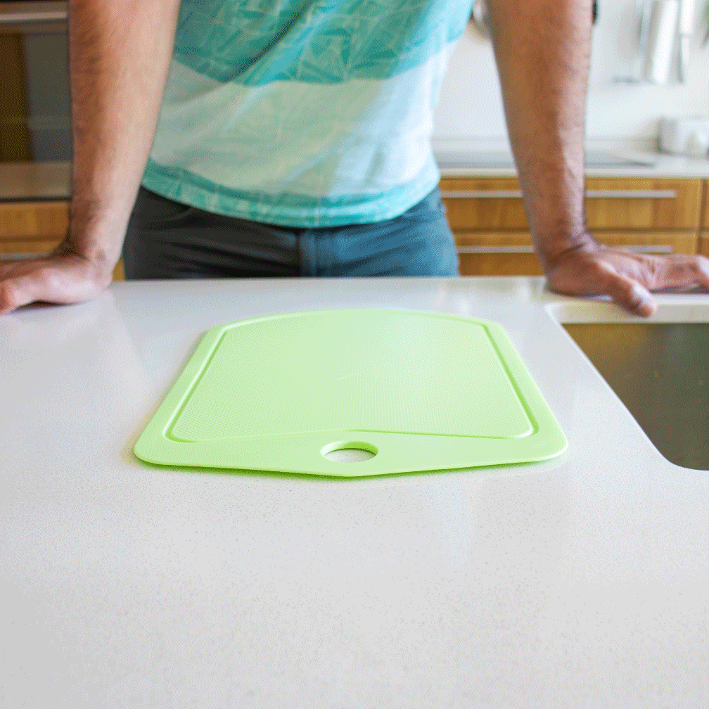 arcus by inngage faplana detail handling lifting chopping board